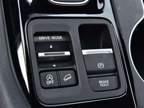 Used 2025 Honda Pilot EX-L image 20