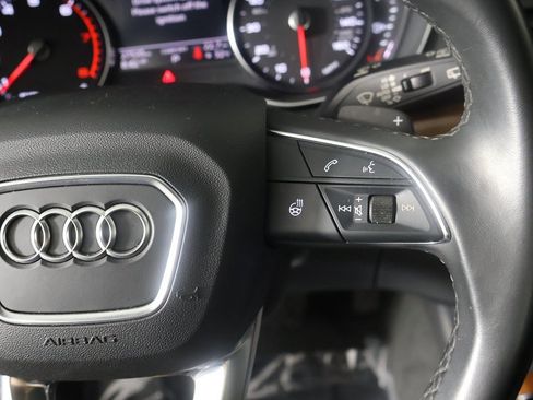 Used 2023 Audi Q5 2.0T Premium w/ Convenience Package image 40