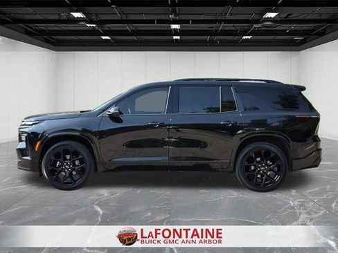 Used 2024 Chevrolet Traverse RS AWD/4WD image 5