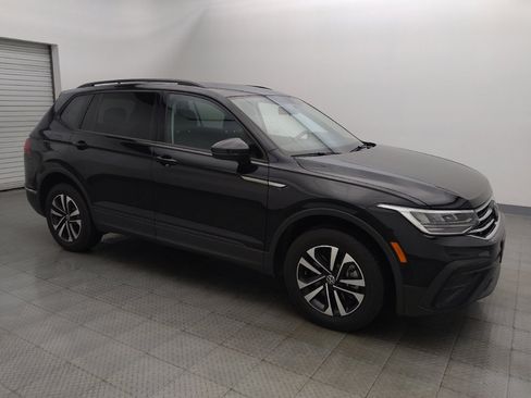 Used 2022 Volkswagen Tiguan S image 11