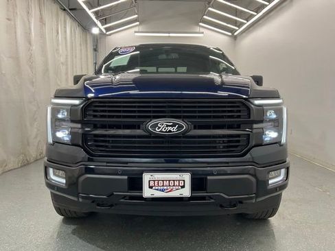 Used 2025 Ford F150 Platinum AWD/4WD image 3