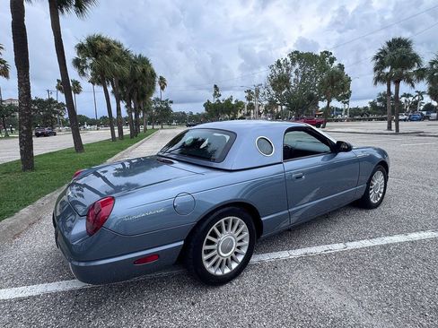 Used 2005 Ford Thunderbird 50th Anniversary RWD image 37