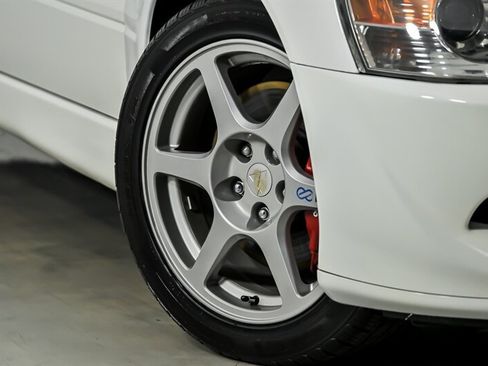 Used 2003 Mitsubishi Lancer Evolution AWD/4WD image 3