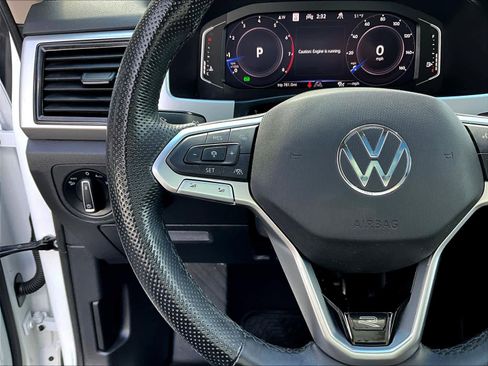 Used 2023 Volkswagen Atlas SEL R-Line image 24