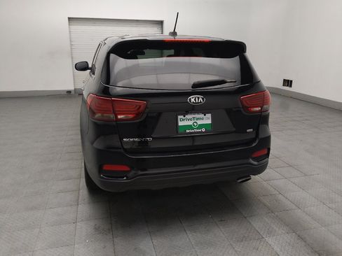 Used 2020 Kia Sorento LX FWD image 6