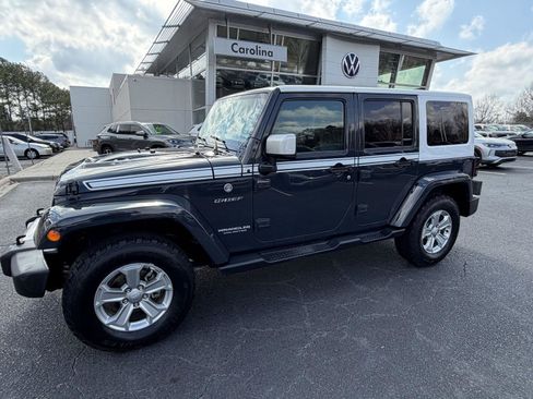 Used 2017 Jeep Wrangler Unlimited Sahara w/ Quick Order Package 24E Chief image 2