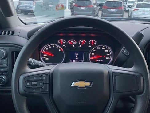 Certified 2025 Chevrolet Silverado 1500 Custom image 16