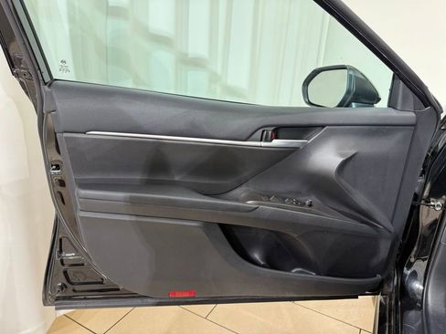 Certified 2023 Toyota Camry SE w/ Blackout Package (TMS) image 14