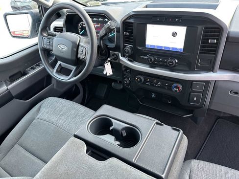 Used 2022 Ford F150 XLT w/ Trailer Tow Package image 11