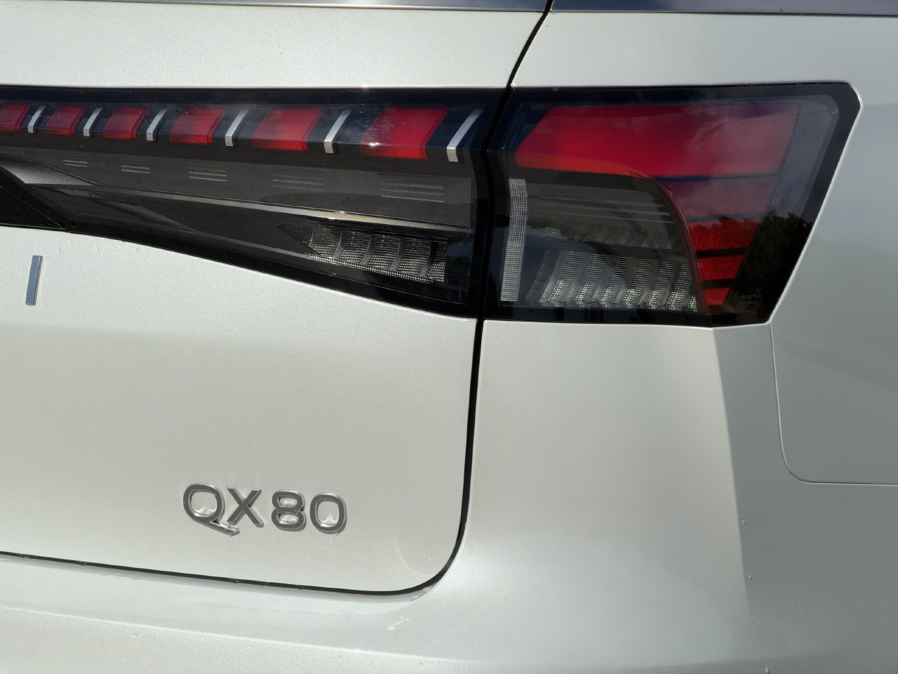 New 2027 INFINITI QX80 Luxe w/ Cargo Package RWD image 9