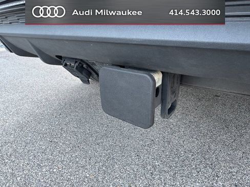 Used 2023 Audi Q5 2.0T Premium Plus w/ Premium Plus Package AWD/4WD image 4
