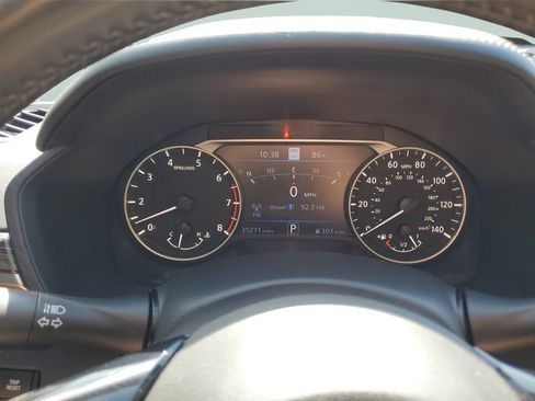 Used 2022 Nissan Altima 2.5 SL FWD image 23