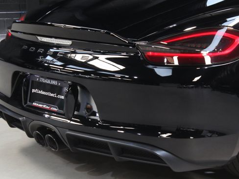 Used 2016 Porsche Boxster Spyder RWD image 30