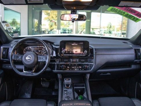 Used 2023 Nissan Pathfinder Rock Creek image 15
