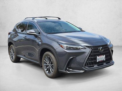 Used 2025 Lexus NX 350 AWD w/ Accessory Package (2T) image 3