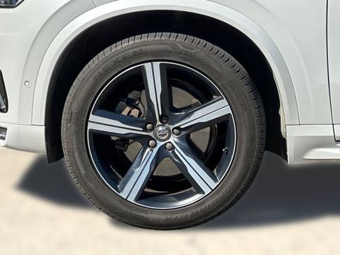Used 2019 Volvo XC90 T6 R-Design w/ Advanced Package AWD/4WD image 11