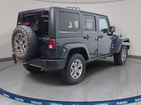 Used 2017 Jeep Wrangler Unlimited Sahara w/ Connectivity Group AWD/4WD image 6