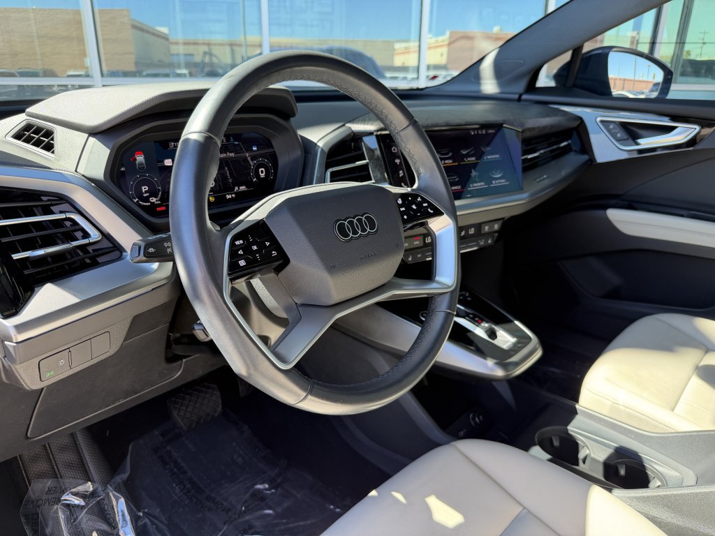 Used 2024 Audi Q4 e-tron Premium Plus w/ Premium Plus AWD/4WD image 33