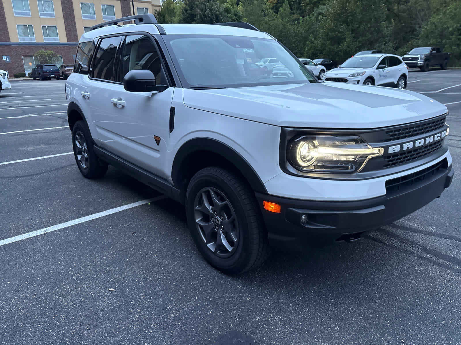 Used 2023 Ford Bronco Sport Badlands w/ Premium Package AWD/4WD image 6