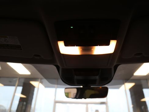 Used 2023 Nissan Rogue Platinum w/ Platinum Premium Package image 13