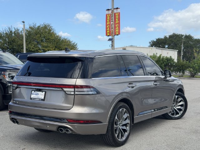 Used 2021 Lincoln Aviator Grand Touring w/ Equipment Group 302A AWD/4WD image 3