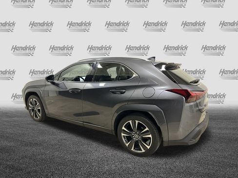 Used 2023 Lexus UX 250h AWD w/ Accessory Package (Z2) image 8