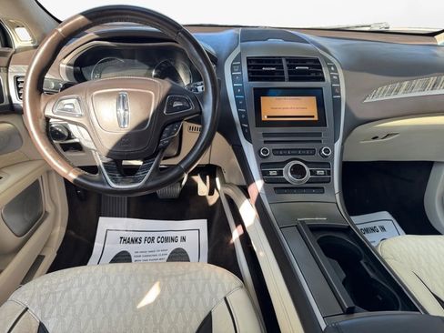 Used 2017 Lincoln MKZ Black Label w/ Climate Package image 15