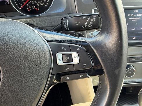 Used 2017 Volkswagen Golf Alltrack SE image 22