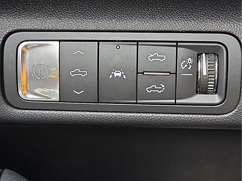 New 2025 Chevrolet Silverado EV RST image 22