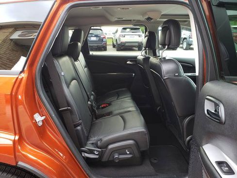 Used 2014 Dodge Journey SXT w/ Flexible Seating Group FWD image 17