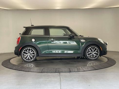 Used 2018 MINI Cooper S FWD image 6