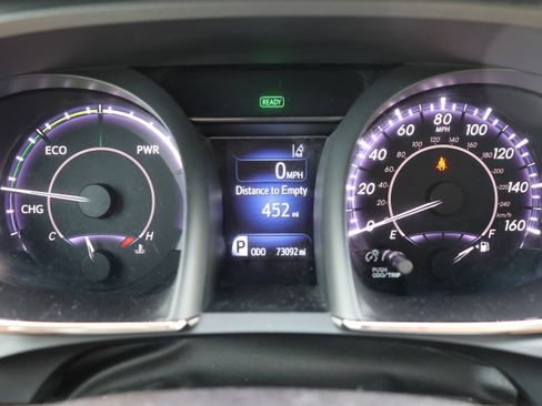 Used 2018 Toyota Avalon XLE Premium image 19