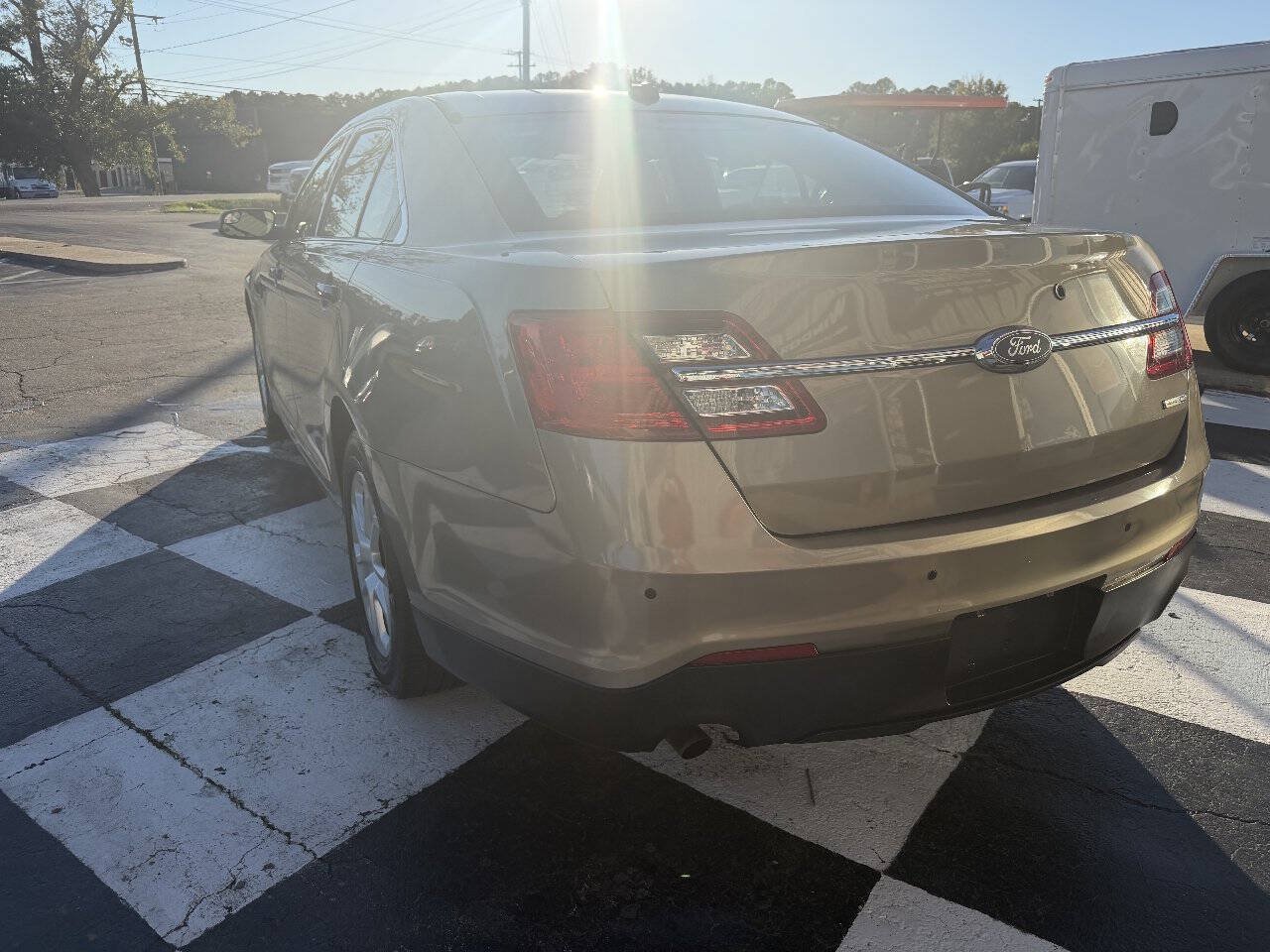 Used 2016 Ford Taurus Police Interceptor AWD w/ Ultimate Wiring Package image 8