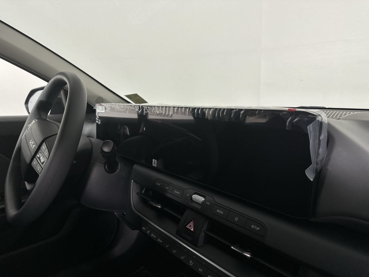New 2026 Kia K4 FWD image 14