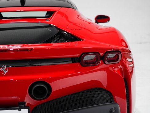 Used 2022 Ferrari SF90 Stradale AWD/4WD image 35