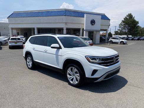 Certified 2023 Volkswagen Atlas SE w/ Panoramic Sunroof Package FWD image 49