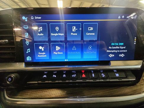 Certified 2025 Chevrolet Silverado 1500 RST AWD/4WD image 17