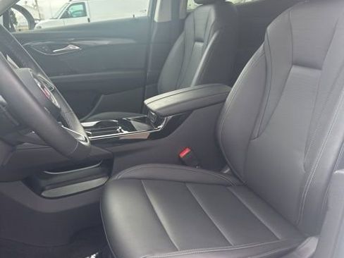 Used 2025 Buick Envision Preferred image 31