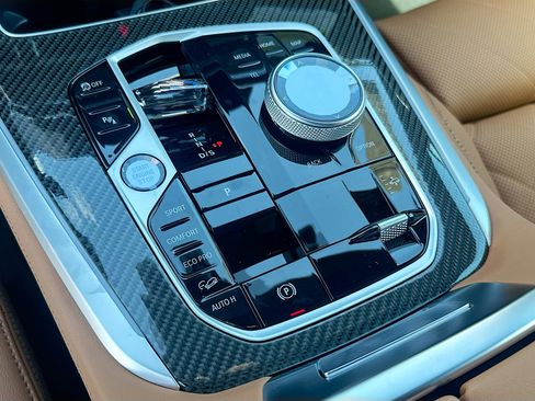 New 2026 BMW X5 M60i w/ Executive Package image 14