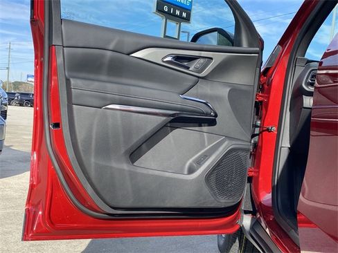 New 2026 Chevrolet Traverse LT w/ Driver Confidence Package image 23