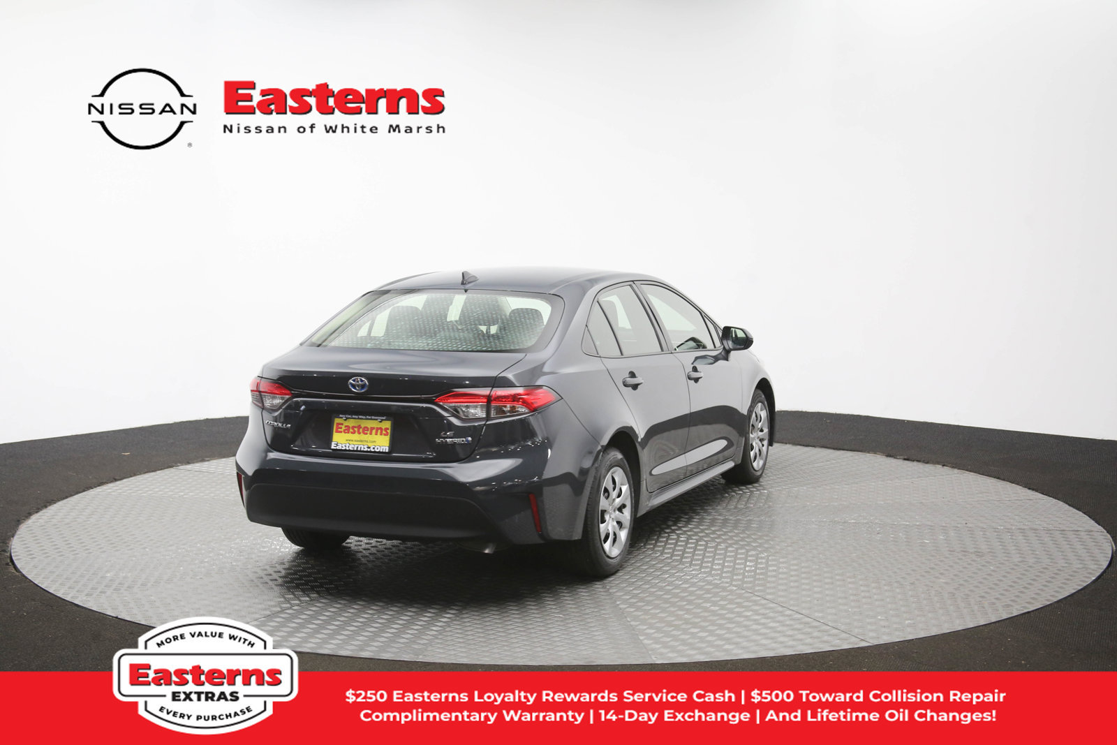 Used 2023 Toyota Corolla LE w/ Carpet Mat Package (TMS) FWD image 36