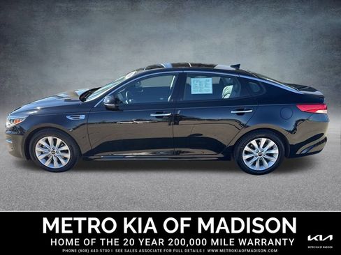 Used 2016 Kia Optima EX w/ Premium Package image 3