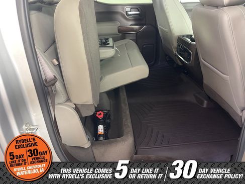 Used 2019 GMC Sierra 1500 SLT w/ SLT Premium Package image 17