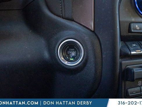 Used 2021 Chevrolet Silverado 1500 High Country w/ Technology Package image 10