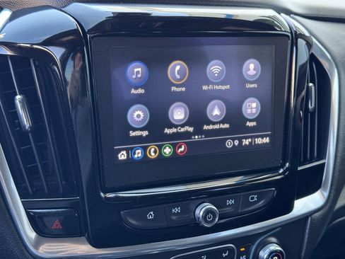 Certified 2023 Chevrolet Traverse LT w/ Rear Camera Mirror Package image 22