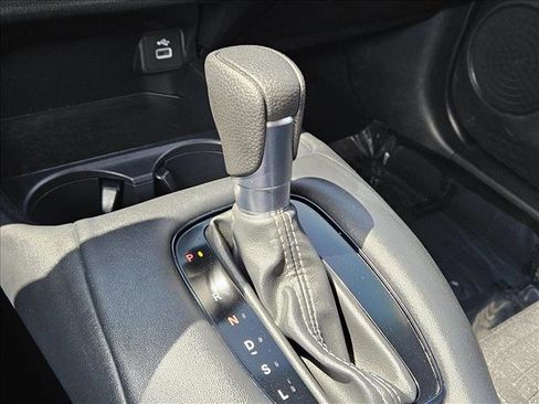 Used 2024 Honda HR-V LX image 13