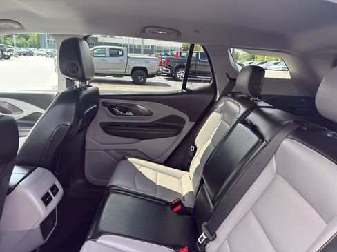 Certified 2020 GMC Terrain SLT w/ Preferred Package AWD/4WD image 32