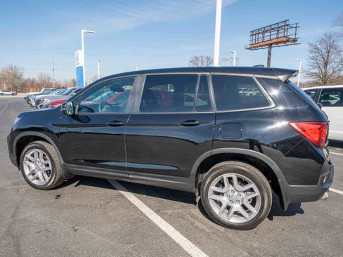 Certified 2025 Honda Passport EX-L image 4