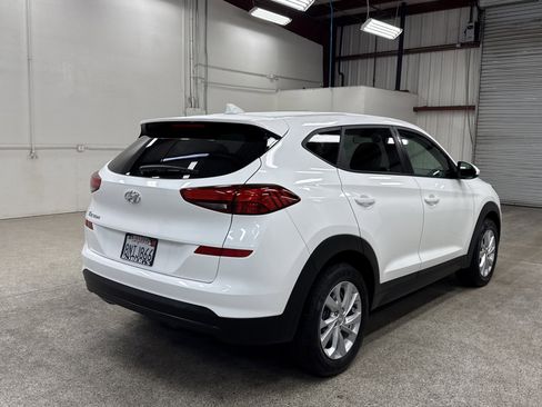 Used 2020 Hyundai Tucson SE image 15