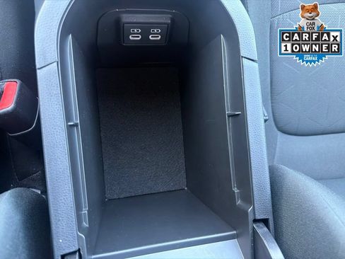 Used 2024 Toyota RAV4 XLE FWD image 31